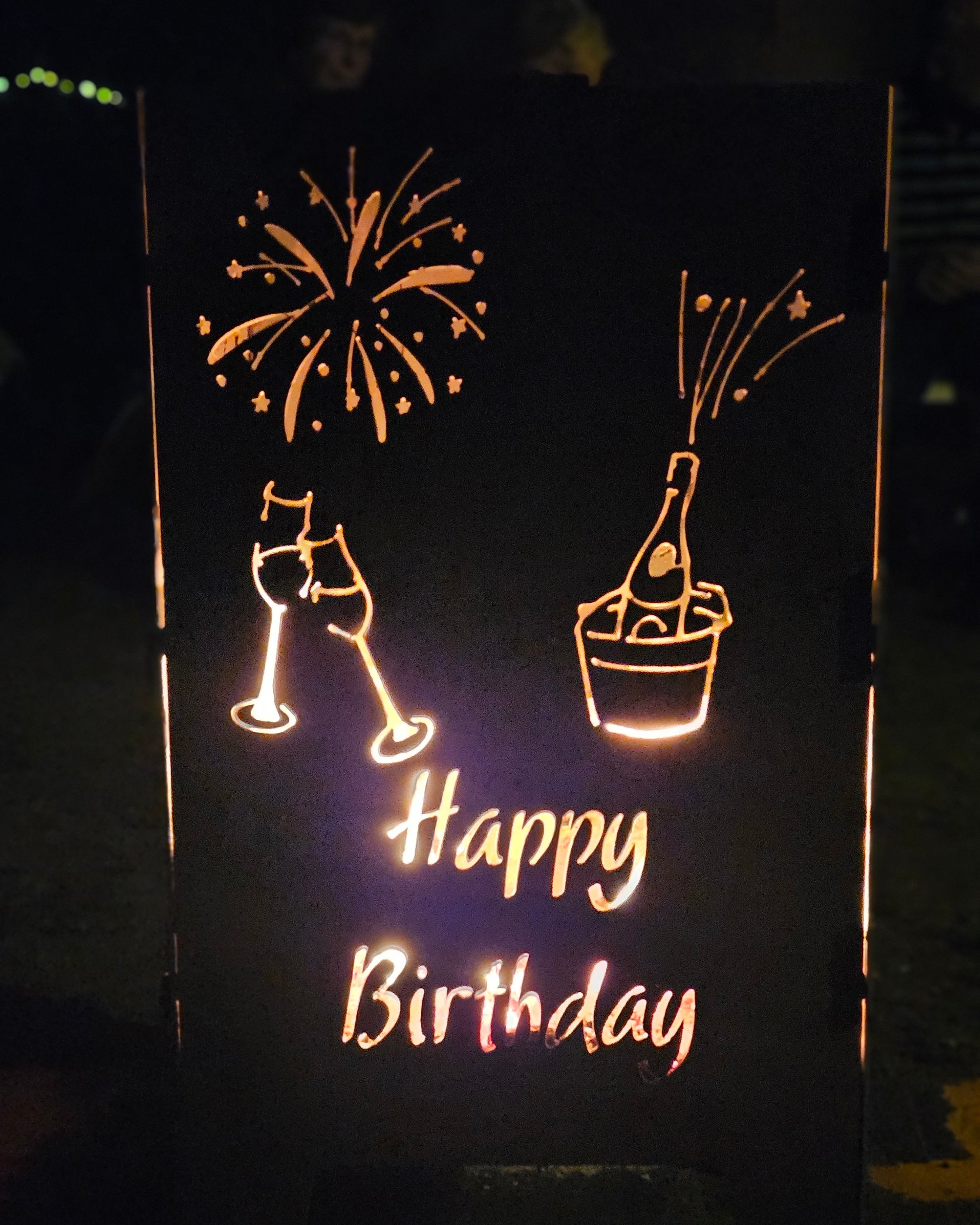 Feuertonne „Happy Birthday“